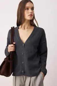 TRENDYOLMİLLA More Sustainable Anthracite Cotton Blended Pattern Knitwear Cardigan