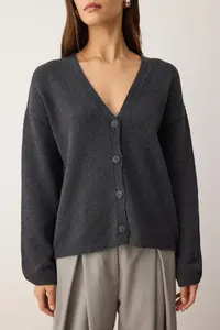 TRENDYOLMİLLA More Sustainable Anthracite Cotton Blended Pattern Knitwear Cardigan - Image 3