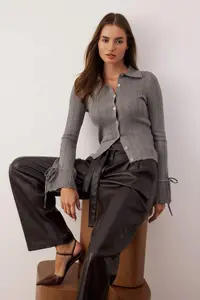 TRENDYOLMİLLA Gray Mercerized Look Ribbed Polo Shirt Collar Knitwear Cardigan