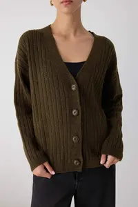 TRENDYOLMİLLA Wardrobe Essentials Khaki Soft textured Basic Knitwear Cardigan | - Image 3