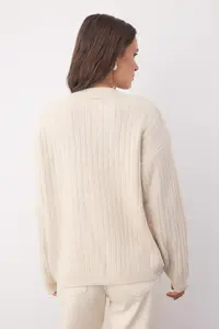 TRENDYOLMİLLA Wardrobe Essentials Stone Soft textured Basic Knitwear Cardigan | - Image 4