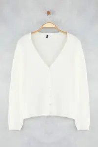 TRENDYOLMİLLA Ecru Soft textured Sleeve Embroidery Detailed Knitwear Cardigan - Image 5