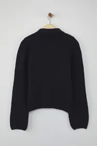 TRENDYOLMİLLA More Sustainable Navy Blue Basic Polo Shirt Collar Knitwear Cardigan - Image 6