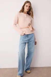 TRENDYOLMİLLA More Sustainable Powder Pink Basic Ribbed Wide Pattern Knitwear Cardigan - Image 3
