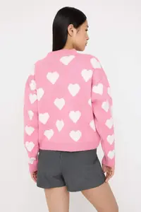 TRENDYOLMİLLA Teen Pink Soft textured Heart Patterned Pearl Detailed Knitwear Cardigan - Image 4