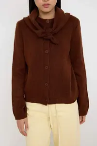 TRENDYOLMİLLA Teen Brown Soft textured Wide Pattern Extra Shawl Knitwear Cardigan - Image 4