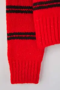 TRENDYOLMİLLA Red Soft textured Striped Wide Pattern Knitwear Cardigan - Image 7