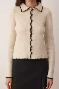 TRENDYOLMİLLA Stone Polo Shirt Collar Button Coated Embroidered Knitwear Cardigan - Image 3