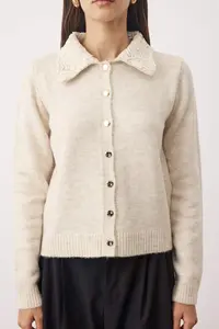 TRENDYOLMİLLA Stone Lace Collar Detailed Knitwear Cardigan - Image 3