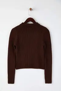 TRENDYOLMİLLA Wardrobe Essentials Brown Soft textured Crop Zippered Knitwear Cardigan | - Image 6