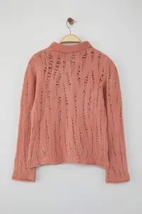 TRENDYOLMİLLA Dusty Rose Cellular/Perforated Boucle Thread Knitwear Cardigan - Image 6