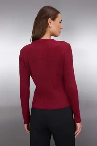TRENDYOLMİLLA Plum Glitter Thread Fitted Chic Knitwear Cardigan - Image 4