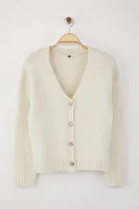 TRENDYOLMİLLA Beige sequined Thread Button Detailed Knitwear Cardigan - Image 5