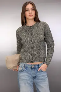 TRENDYOLMİLLA Khaki Boucle Thread Knitwear Cardigan