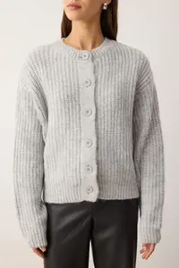 TRENDYOLMİLLA Wardrobe Essentials Gray Soft textured Basic Knitwear Cardigan | - Image 3