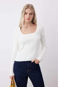TRENDYOLMİLLA Navy Blue-Ecru Basic 2 Sets Paket Knitwear Sweater-Cardigan - Image 5