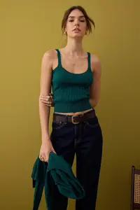 TRENDYOLMİLLA Dark Green 2 Sets Basic Knitwear Cardigan-Blouse Set - Image 2