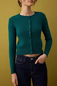 TRENDYOLMİLLA Dark Green 2 Sets Basic Knitwear Cardigan-Blouse Set - Image 3