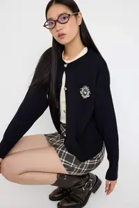 TRENDYOLMİLLA Teen Navy Blue College Themed Embroidery Embroidered Knitwear Cardigan - Image 2