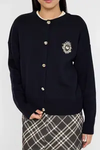 TRENDYOLMİLLA Teen Navy Blue College Themed Embroidery Embroidered Knitwear Cardigan - Image 3
