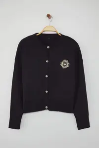 TRENDYOLMİLLA Teen Navy Blue College Themed Embroidery Embroidered Knitwear Cardigan - Image 5