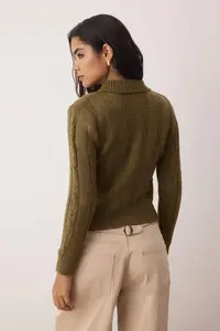 TRENDYOLMİLLA Khaki Hair Braided Soft textured Knitwear Cardigan - Image 4