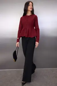 TRENDYOLMİLLA Burgundy Crew Neck Skirt Ucu with flywheel Knitwear Cardigan - Image 2