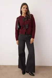 TRENDYOLMİLLA Burgundy Crew Neck Ribbon Detailed Knitwear Cardigan  Knitwear Cardigan - Image 6