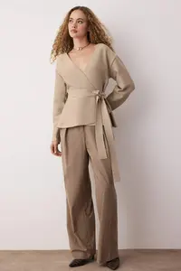 TRENDYOLMİLLA Stone Double breasted Binding Detailed Knitwear Cardigan - Image 3