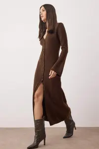 TRENDYOLMİLLA Brown Soft textured V-neck Cardigan/Dress Dual Use Knitwear Cardigan