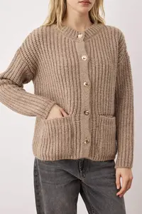 TRENDYOLMİLLA Mink Soft textured Wide Pattern Basic Knitwear Cardigan - Image 3