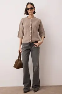 TRENDYOLMİLLA Wardrobe Essentials Mink Soft textured Wide Pattern Short Sleeve Basic Knitwear Cardigan | - Image 2