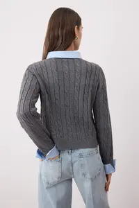 TRENDYOLMİLLA Anthracite Kombine Hair Knitting Knitwear Cardigan - Image 4