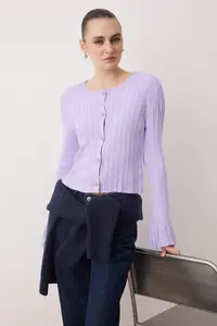 TRENDYOLMİLLA Wardrobe Essentials Lilac Spanish Arm Knitwear Cardigan - Image 6