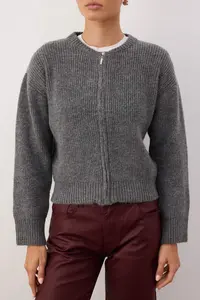 TRENDYOLMİLLA Gray Soft textured Basic Knitwear Cardigan - Image 3