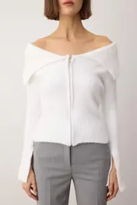TRENDYOLMİLLA White Soft textured Zippered Turndown collar Bodysuit hugging Spanish Arm Knitwear Cardigan - Image 3