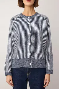 TRENDYOLMİLLA Navy Blue Crew Neck Striped Knitwear Cardigan - Image 3