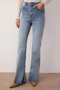 TRENDYOLMİLLA Mavi Slit Detailed High Waist comfort/Flexible Flare flared leg jeans - Image 3