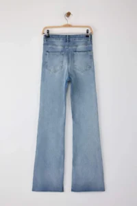 TRENDYOLMİLLA Mavi Slit Detailed High Waist comfort/Flexible Flare flared leg jeans - Image 7