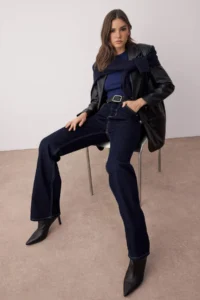 TRENDYOLMİLLA Dark Blue High Waist Straight/Plain Kesim 100% Cotton jeans - Image 2