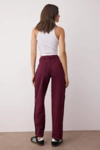 TRENDYOLMİLLA Burgundy High Waist Baggy jeans with Stitching Detail - Image 4