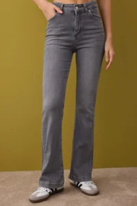 TRENDYOLMİLLA Gray High Waist Middle Flexible Flare flared leg jeans - Image 3