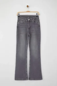 TRENDYOLMİLLA Gray High Waist Middle Flexible Flare flared leg jeans - Image 5