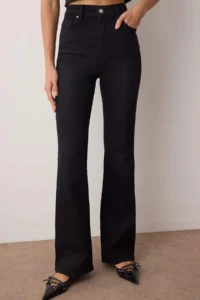 TRENDYOLMİLLA Black Regular Waist comfort/Flexible Flare jeans - Image 3
