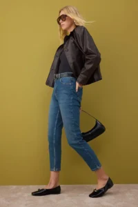 TRENDYOLMİLLA Mavi High Waist Flexible comfort Yeni Mom jeans - Image 2