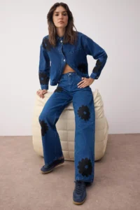 TRENDYOLMİLLA Mavi High Waist Floral Printed Wide Leg Palazzo Pants jeans - Image 2
