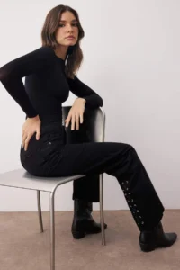TRENDYOLMİLLA Black High Waist eyelet Binding Detailed Wide Leg Palazzo Pants jeans