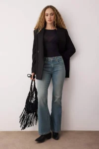 TRENDYOLMİLLA Mavi Regular Waist comfort/Flexible Arka Pocket Detail Flare Bootcut jeans