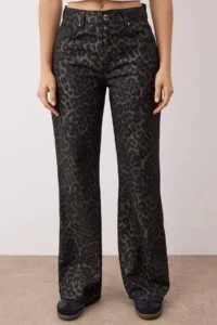 TRENDYOLMİLLA Multicolored Leopard Patterned High Waist Wide Leg Wide Leg jeans - Image 3