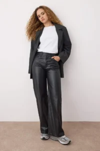 TRENDYOLMİLLA Black Kaplama High Waist Wide Leg jeans